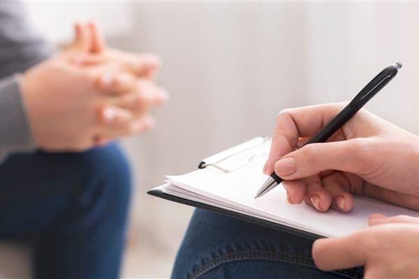 Sesión de psicología sanitaria en nuestro centro de Cangas